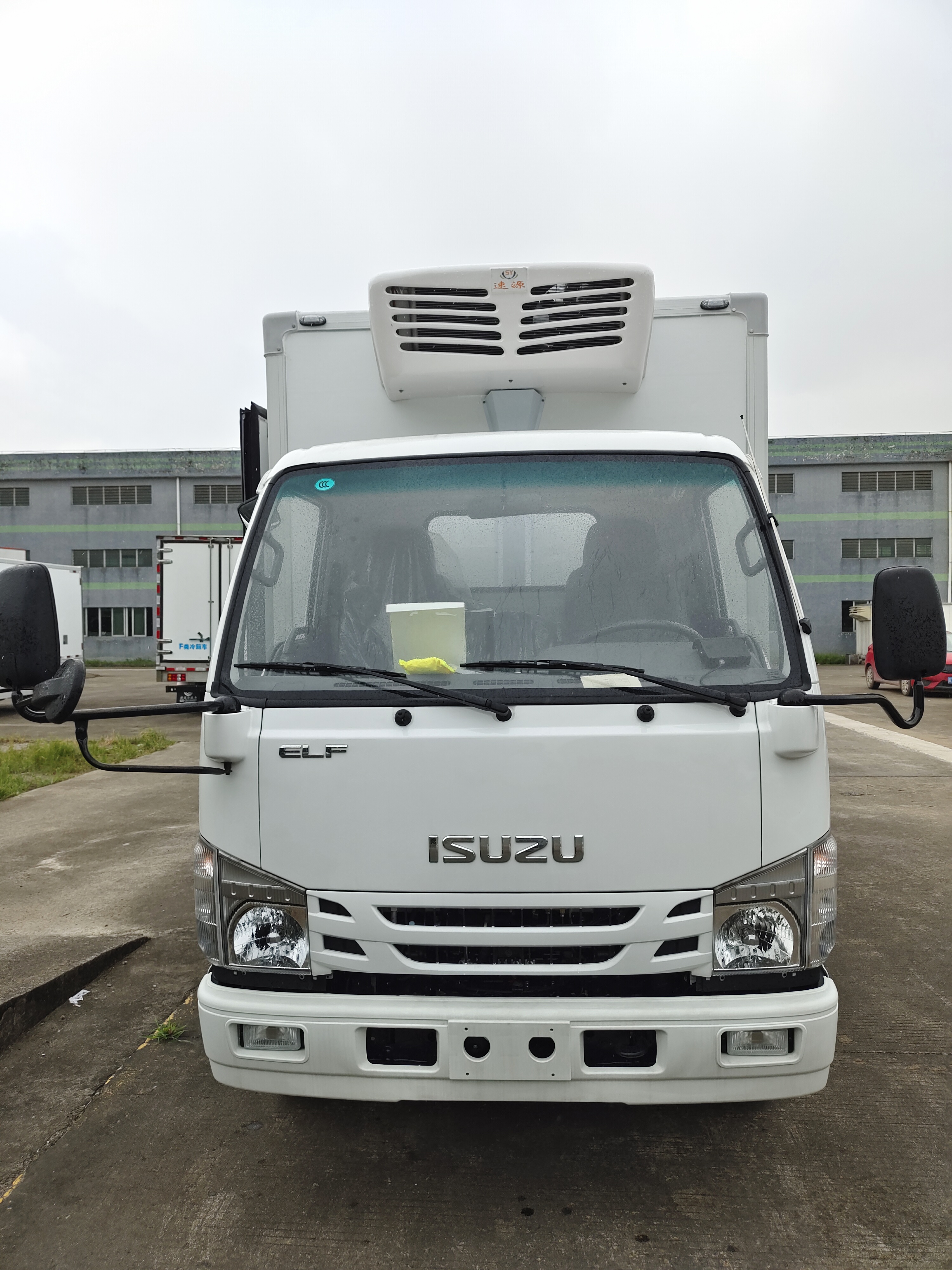 慶鈴100P（涑源牌）冷藏車(chē)（國(guó)六）4.2米車(chē)廂和3.6米車(chē)廂